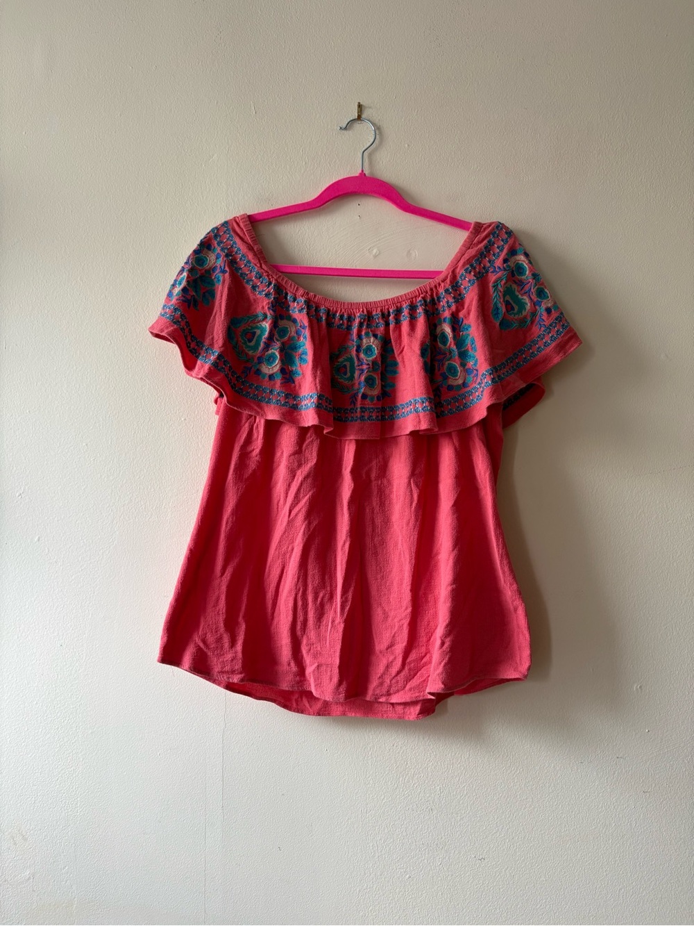 Soft Surroundings Off-Shoulder Embroidered Pink Women’s Top